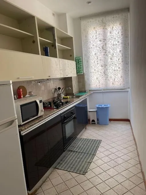 רומא Nice Flat In Furio Camillo 0*,  איטליה